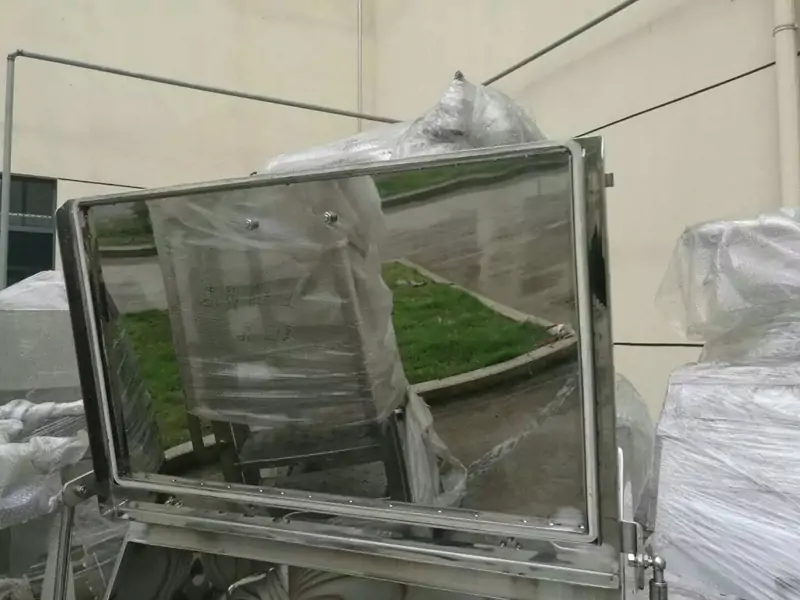 Feeding Hopper and Screening Structure